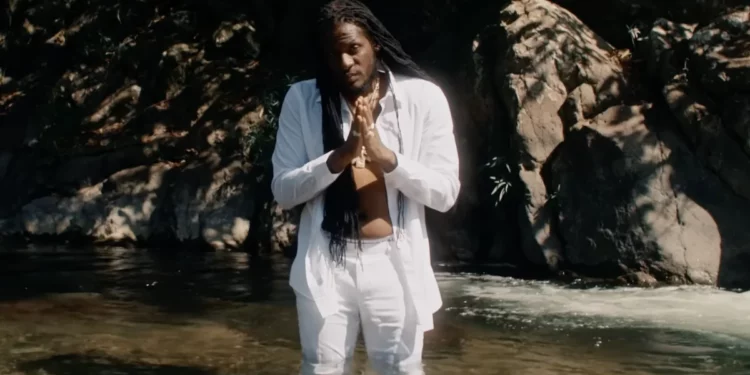 Aidonia honors late son Kahlif in new video ‘Faith’