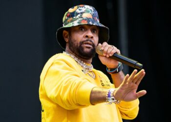 Shaggy urges dancehall artists to get an education about the business of music
